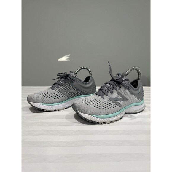 New Balance 860 v10 Gray Womens US Size 6.5 EUR 37 W860P10 Running Shoes - Picture 1 of 12